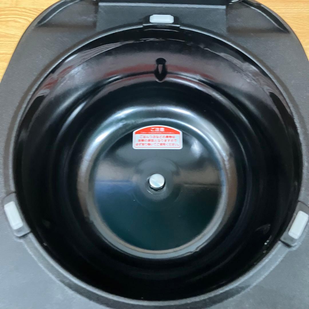 一都三県限定　配送設置無料　炊飯器　TIGER タイガー　2022年製　3合