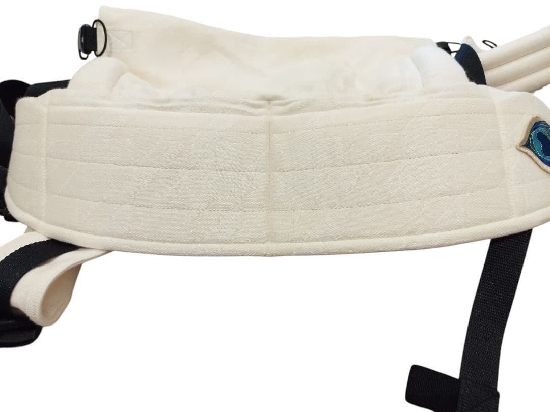 アーティポッペザイガイスト 抱っこ紐 オーガニックヘンプ ツイード 白