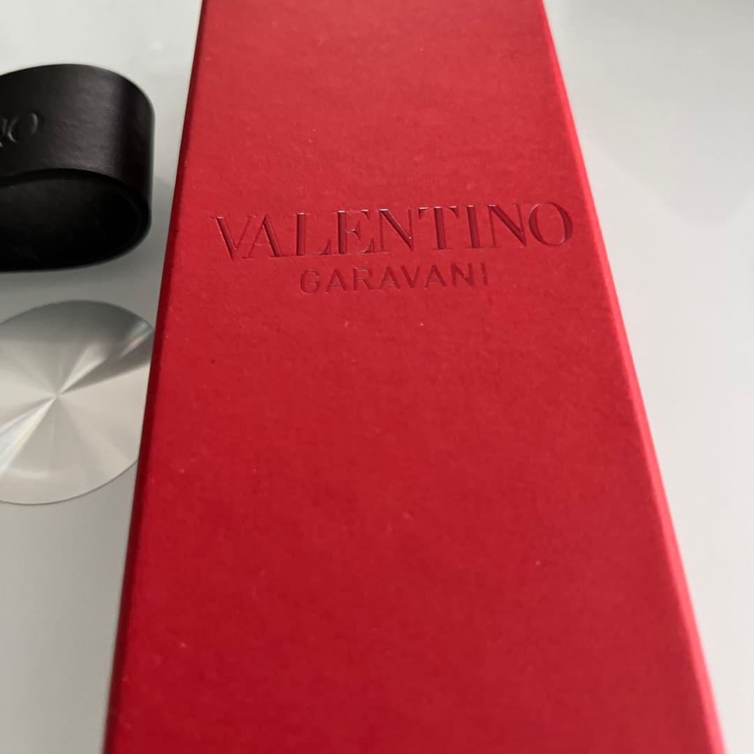 VALENTINO GARAVANI ブラックレザーキーホルダー