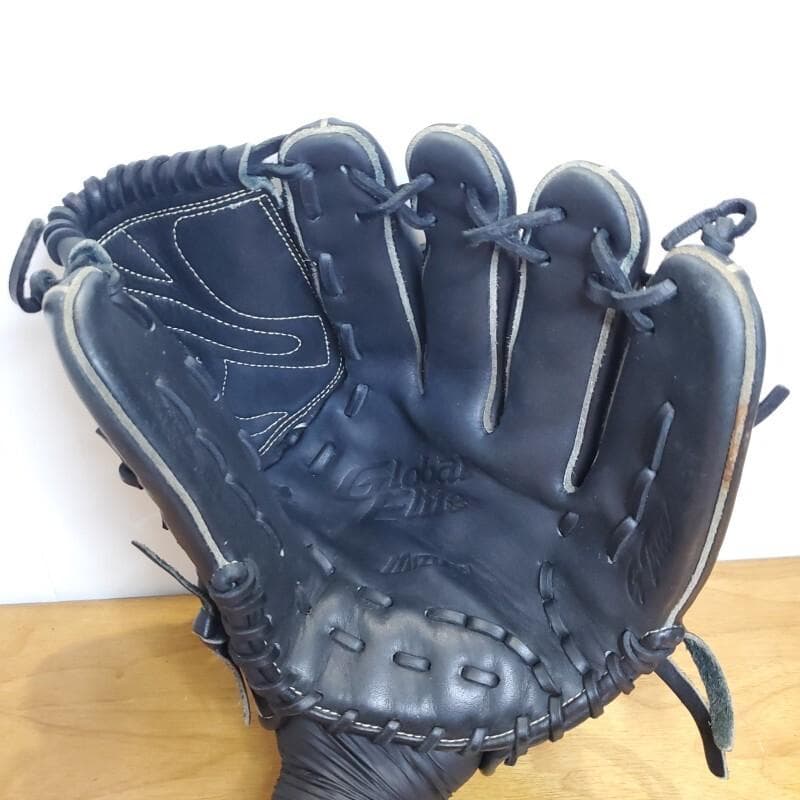 ミズノ MIZUNO グローバルエリート Gtrue 投手用 軟式グローブ