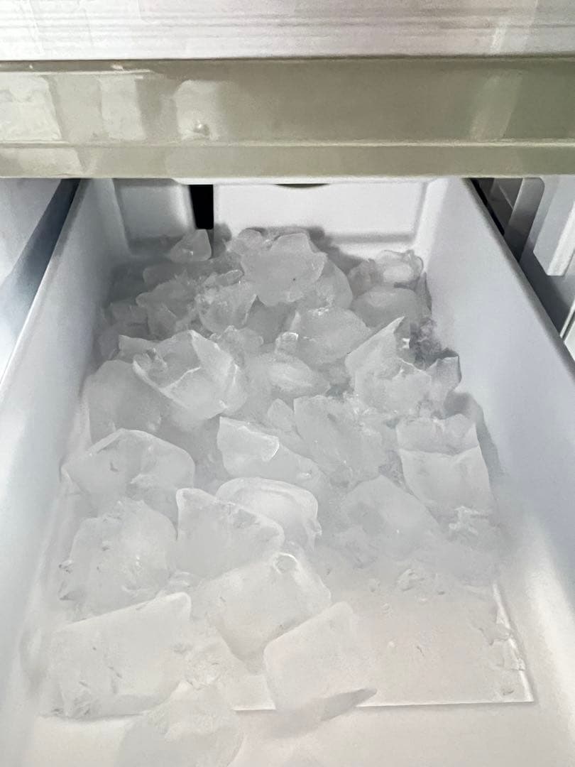 シャープ ノンフロン冷凍冷蔵庫 SJ-PW42B-S