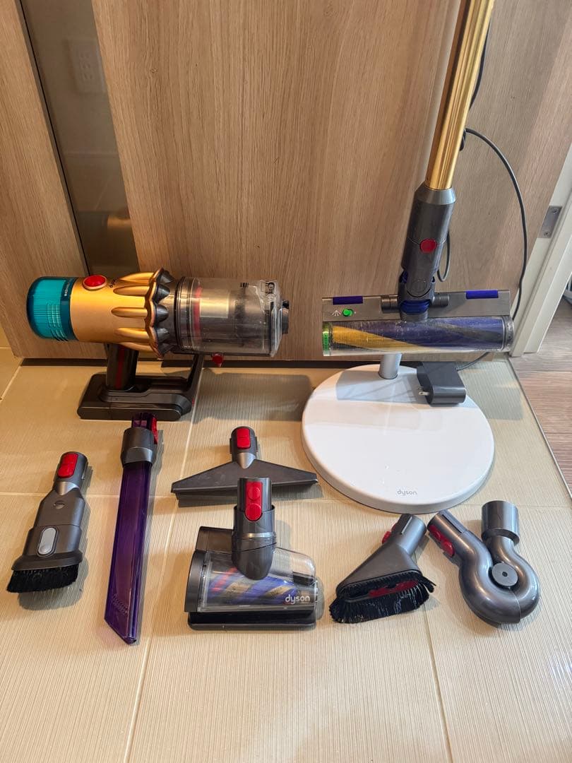 限定ゴールド！Dyson V12 Detect Slim 付属品多数 スタンド付