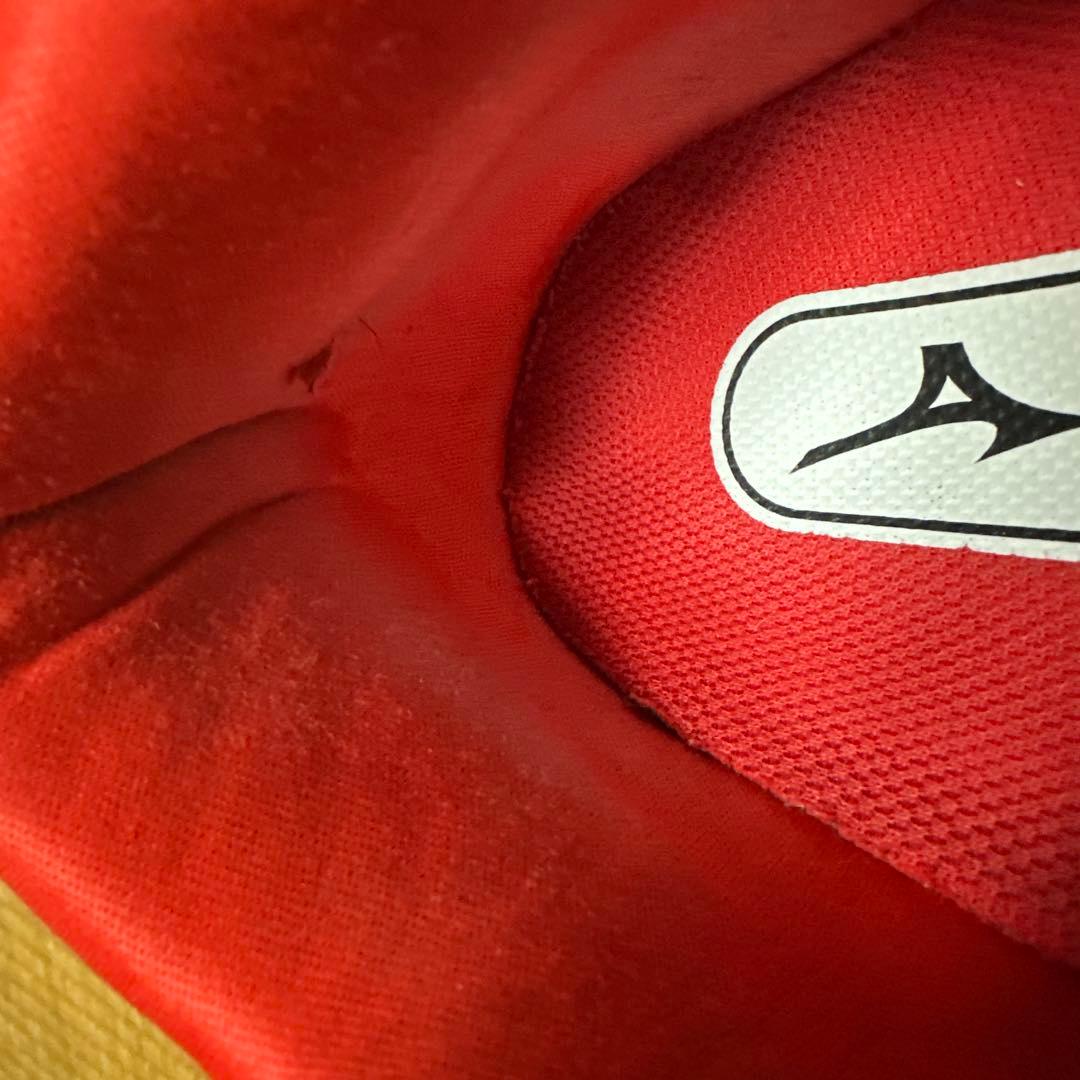 Mizuno 野球スパイク ホワイト/ブルー/レッド　クッションレボミッド