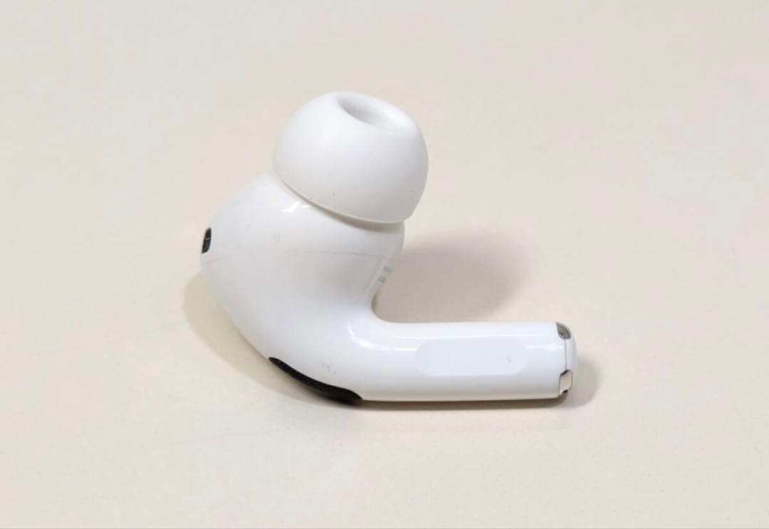 Apple純正 AirPods Pro 第2世代 MagSafe 充電ケース