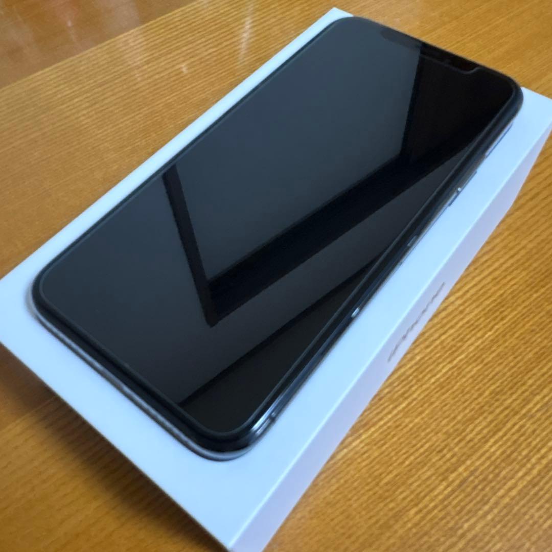 Apple iPhone X 64GB スペースグレイ