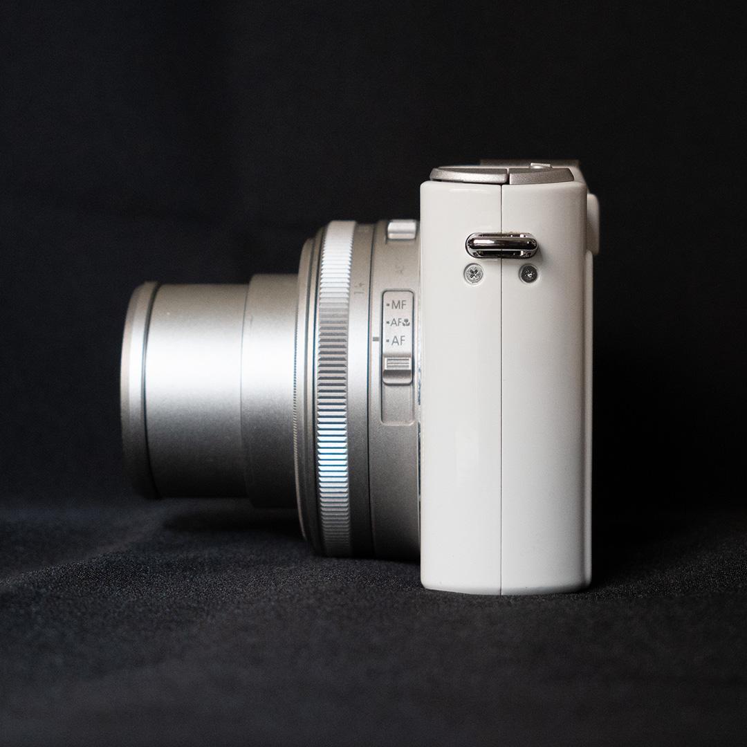 パナソニック デジタルカメラ ルミックス DMC-LX7（ライブビュー付き）