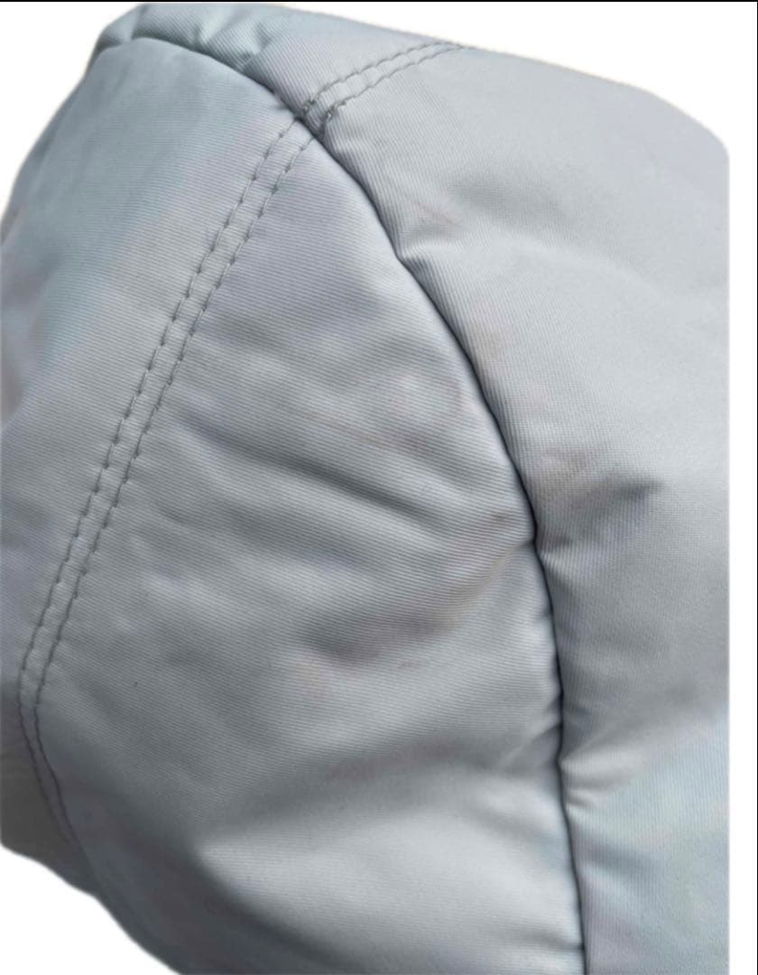 美品DESCENTEデサント スキーウェア上下 ホワイト/レッド Mサイズ