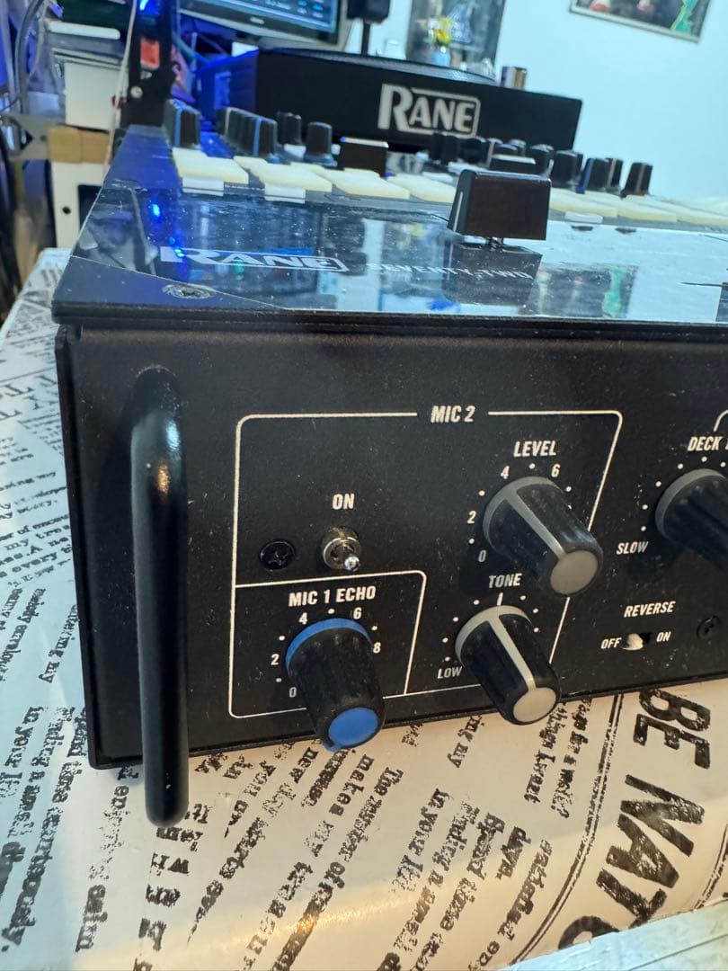 RANE SEVENTY-TWO DJミキサー