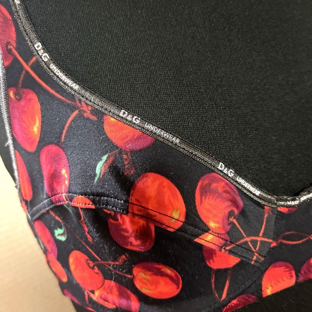D&G ドルチェ&ガッバーナ　チェリー柄ブラレット　新品未使用　S レア