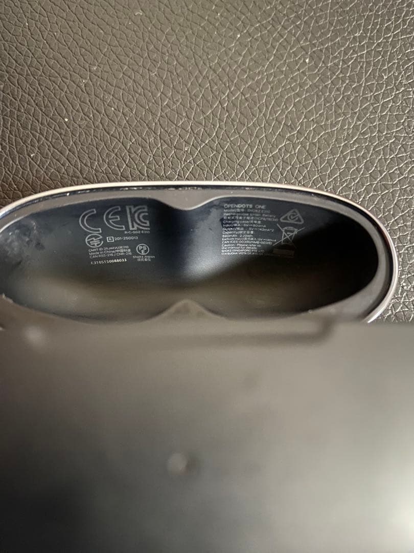 SHOKZ OpenDots ONEワイヤレスイヤホン ブラック 充電ケース付き