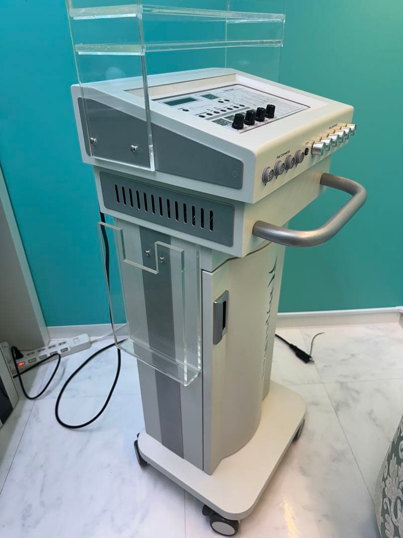 【最終値下】ワム ハイパーウェーブ 業務用 EMS エステ機器 痩身•筋肉運動◎