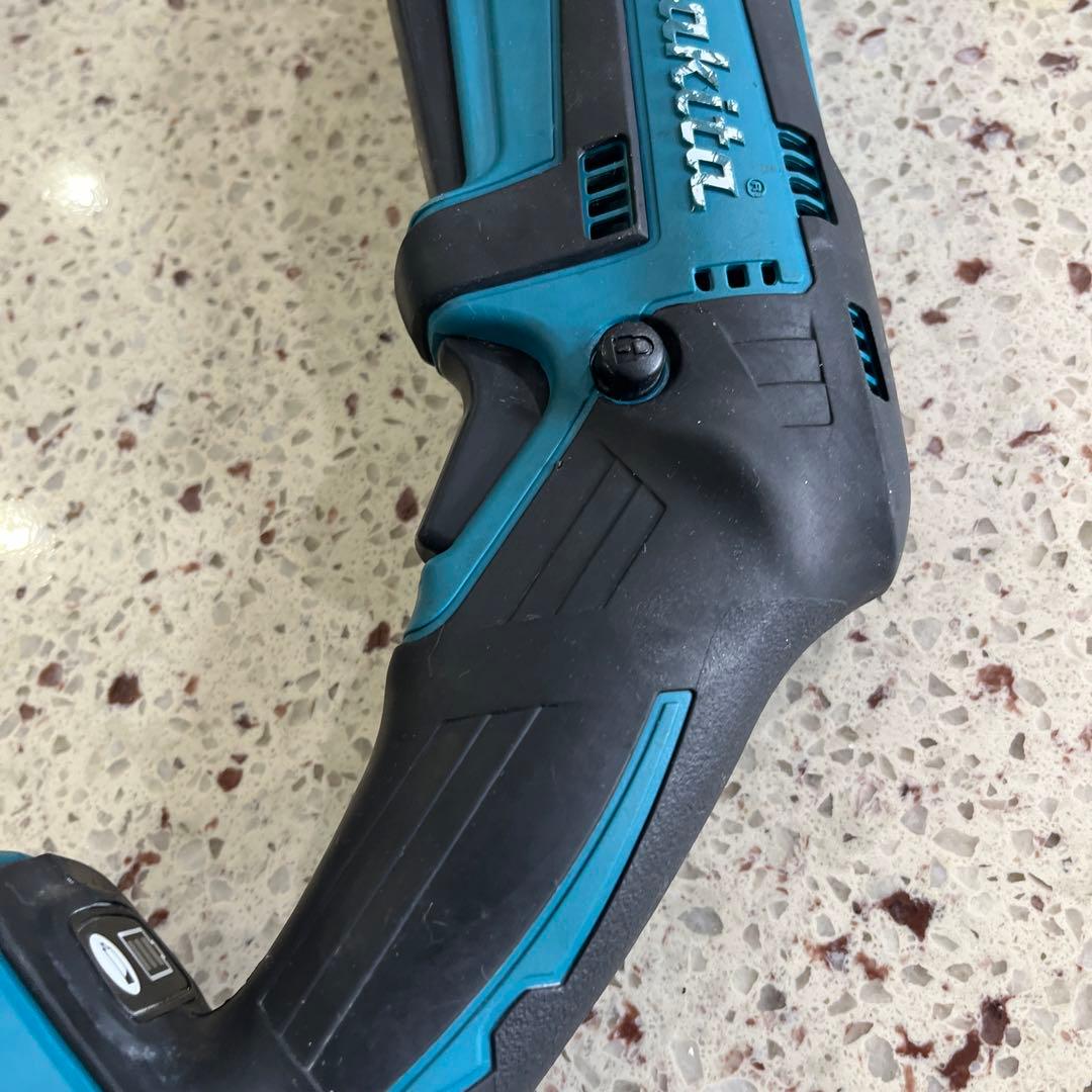 マキタレシプロソーセイバーソーカスタムJR144D14.4v本体のみ