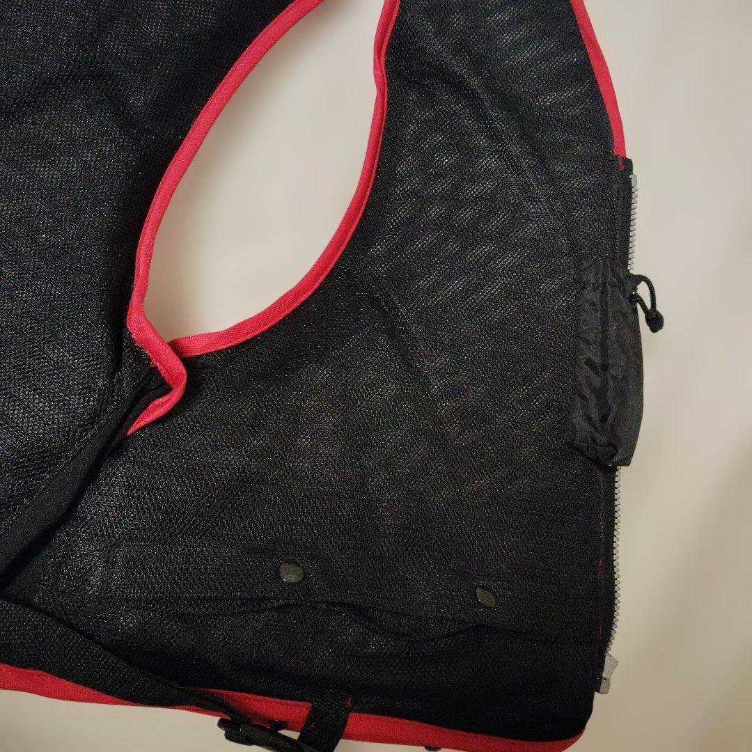 がまかつ　磯　フローティングベスト 　枕付き　3Lサイズ