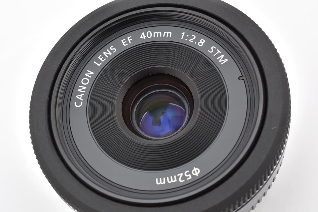 ほぼ未使用 Canon キャノン EF 40mm F2.8 STM #8900