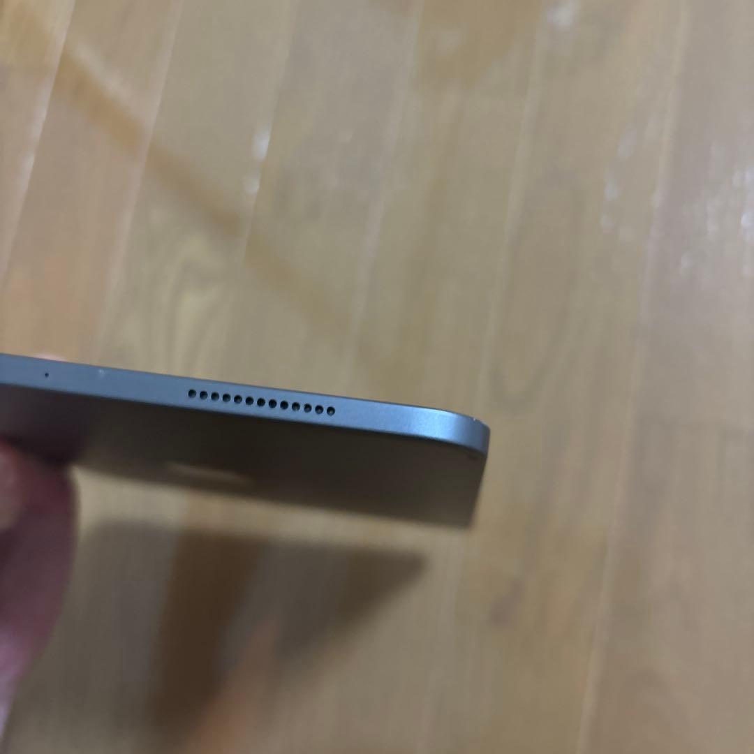 iPad本体 第2世代　128GBWi-Fiモデル画面にひび割れあり　箱付き