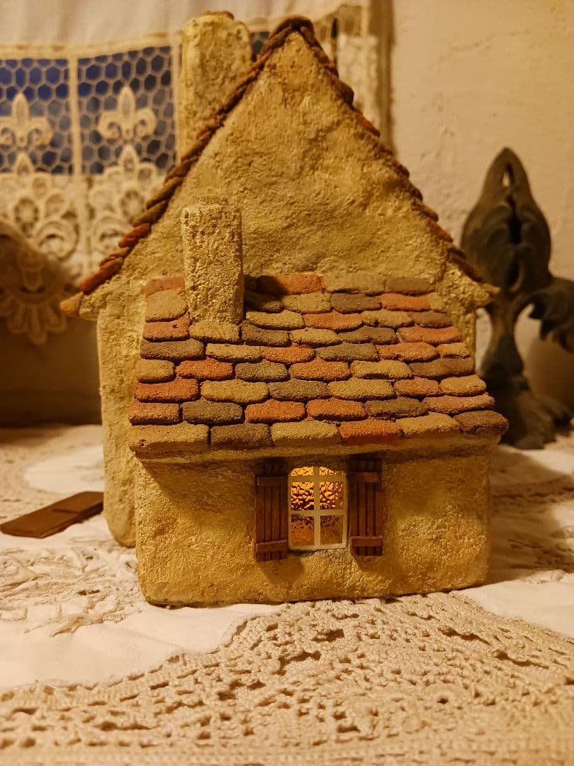 モルタルオブジェ　可愛いカフェ