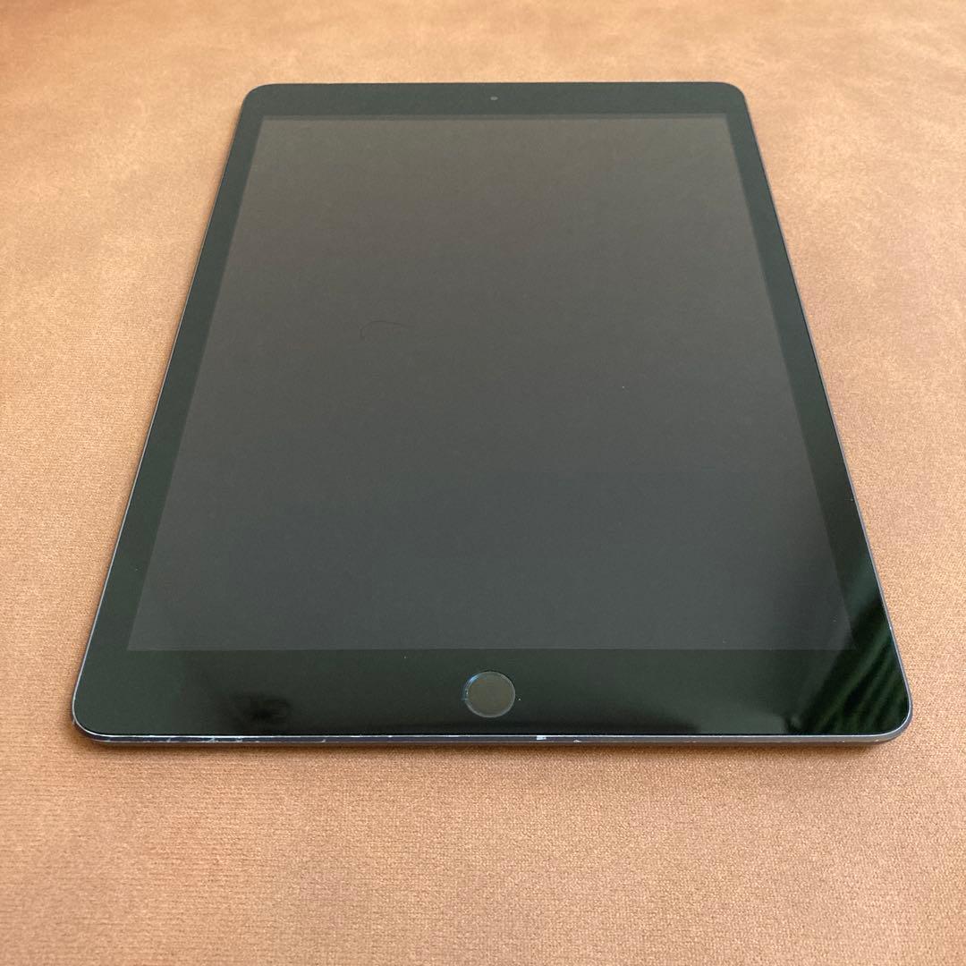 3490【早い者勝ち】iPad7 第7世代 32GB WIFIモデル☆