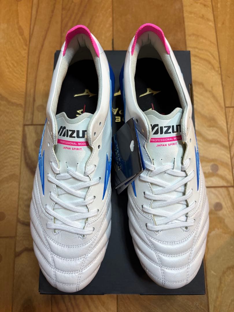 新品　超最新　限定カラー　ミズノ　モレリア ネオ4 JAPAN