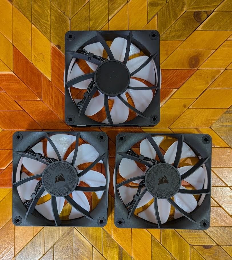 CORSAIR iCUE LINK RX120 RGB スターターキット