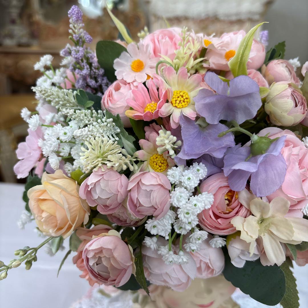 フラワーアレンジメント゜・*:.。❁造花 1点限り まゆ