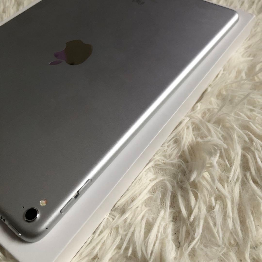 【完動品】iPad Pro 9.7 32GB Wi-Fi【付属品】【すぐ発送】