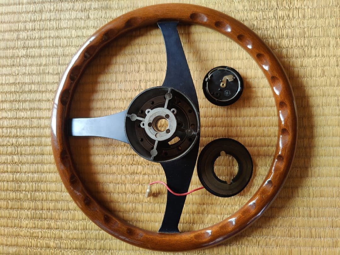 Momo Course ハンドル 直径36cm