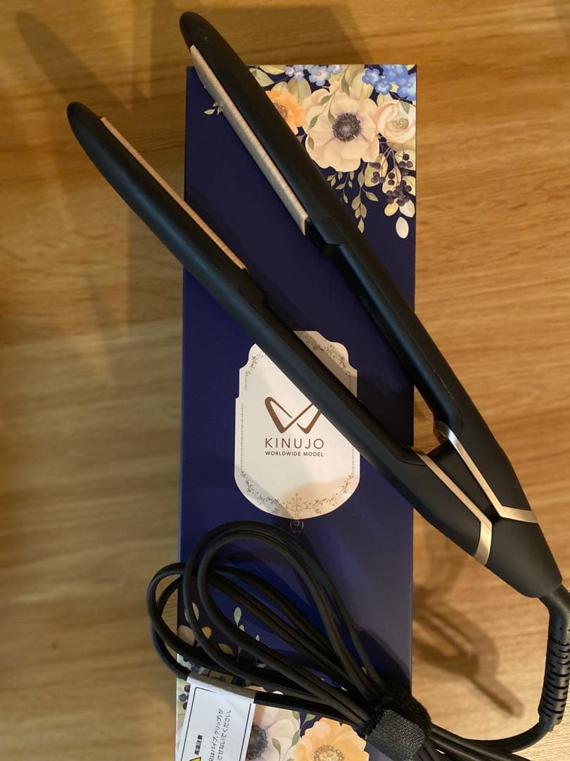 KINUJO ヘアアイロン Worldwide Model