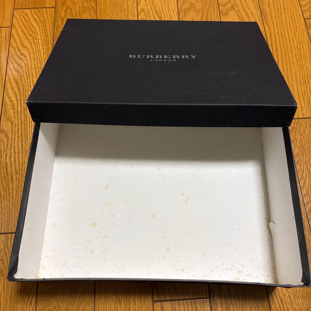 Burberry ブラック　ショルダーバッグ