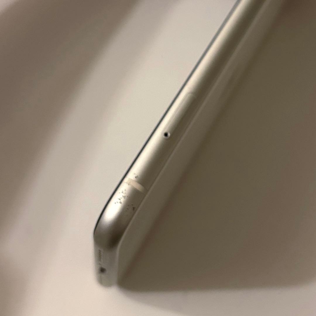 iPhone11 128GB ホワイト 本体