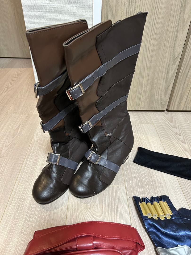 COSREVO製　FF13 ライトニング　コスプレ衣装　フルセット　ウィッグ付き