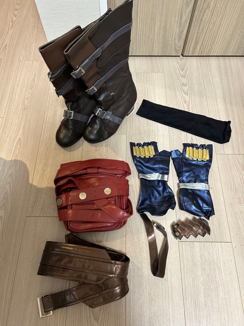 COSREVO製　FF13 ライトニング　コスプレ衣装　フルセット　ウィッグ付き