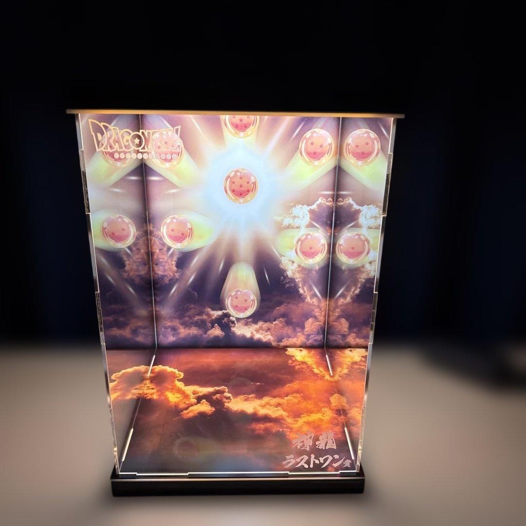 ドラゴンボール　照明付き展示ケース③