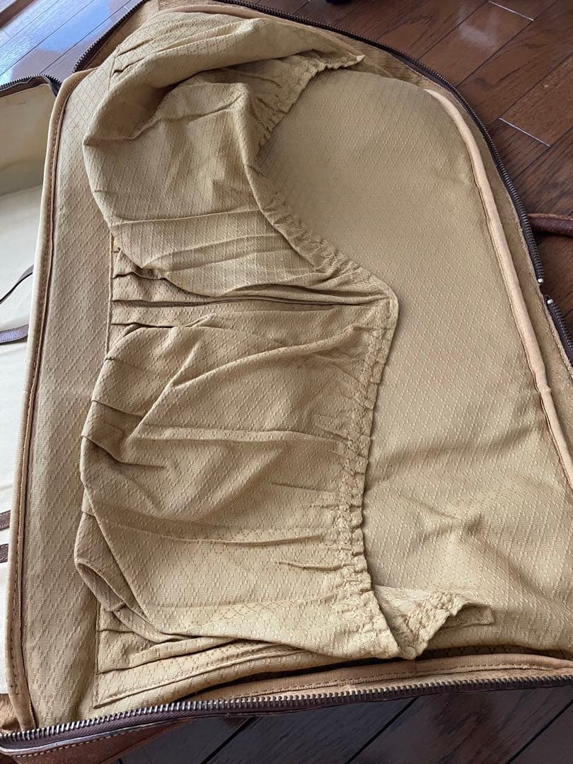 Gucci ボストンバッグ スエード ベージュ 大型