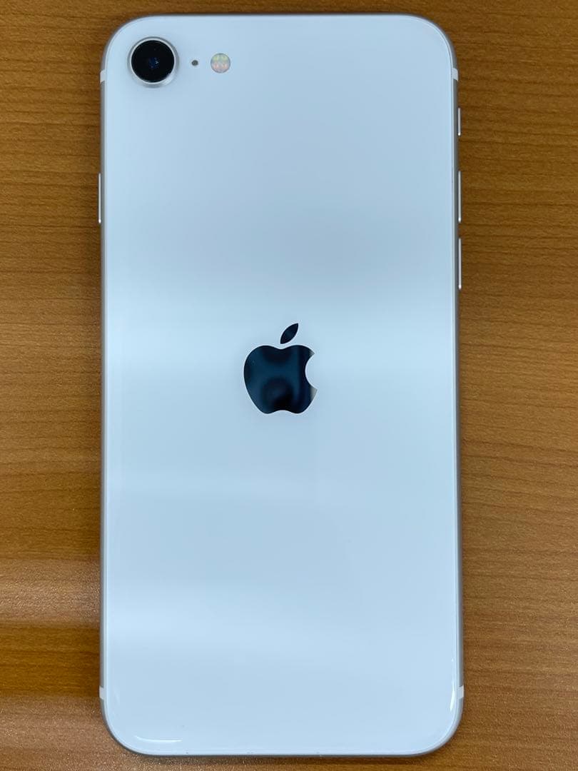 K*a様 iPhone SE 第2世代 A2296 ホワイト スマホ ID 19