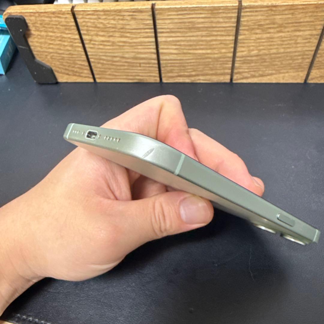 スマートフォン本体 iPhone 15 128GB