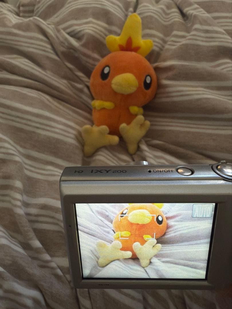 美品 Canon IXY 200 デジカメ シルバー