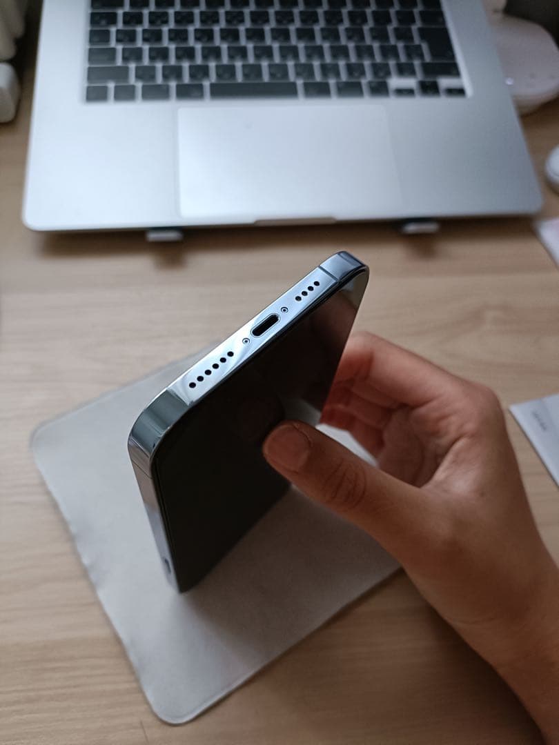 Apple iPhone 13 Pro Max 本体