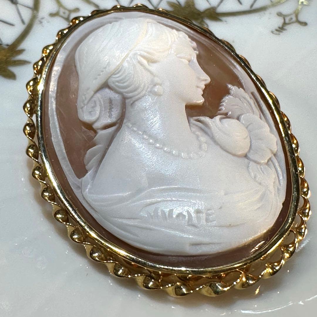 K18 ￼シェルカメオ ブローチ、ペンダントトップ兼用
