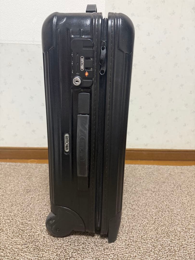 美品RIMOWAリモワsalsaサルサ機内持込キャリーバッグスーツケース黒2輪