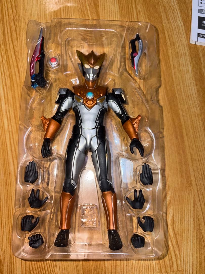 S.H.Figuartsウルトラマンルーブ プレバン限定4体セット