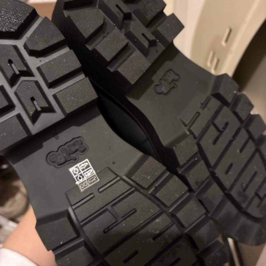 最終値下げ　表記8 サイズ25-25.5相当　COACH スタッズ付きローファー