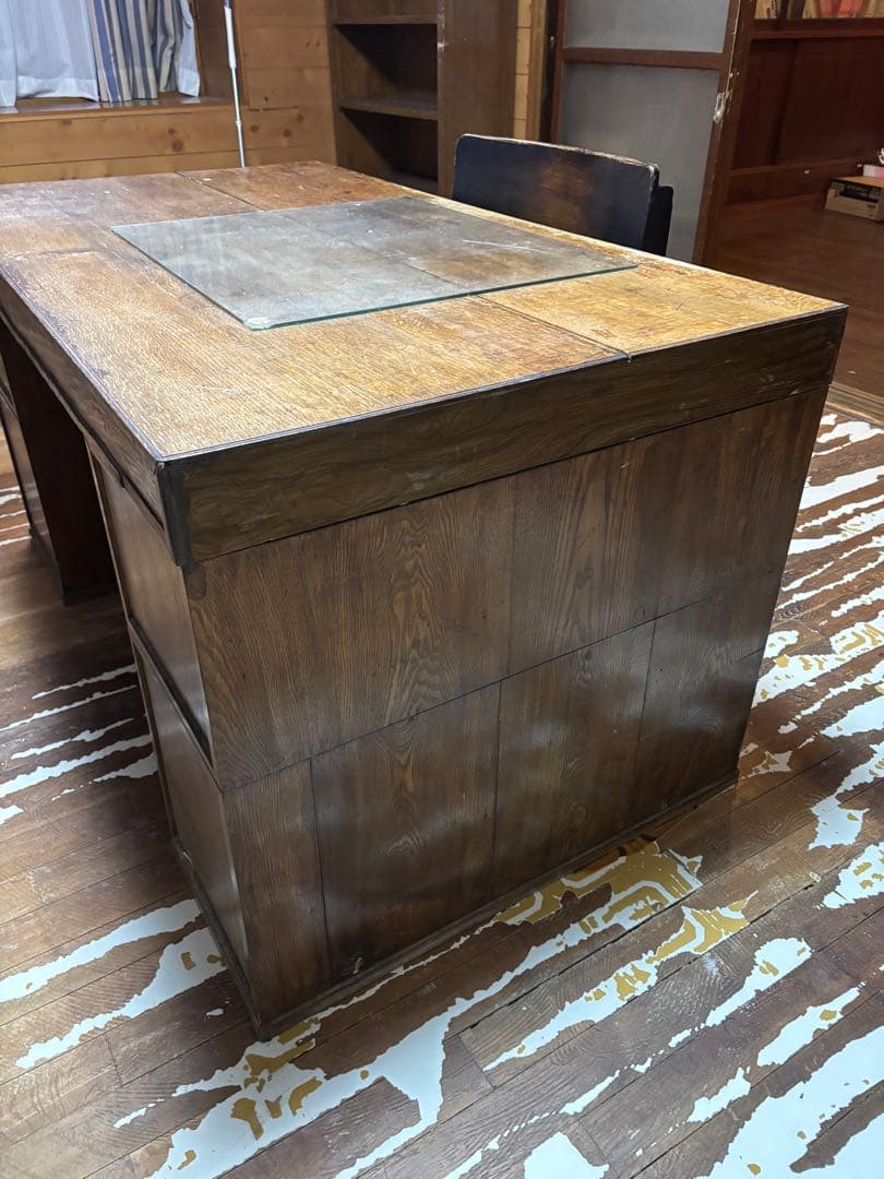 昭和レトロ　85年前のデスク