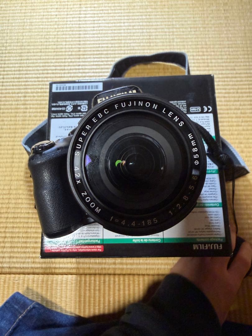 フジフィルム finepix hs50