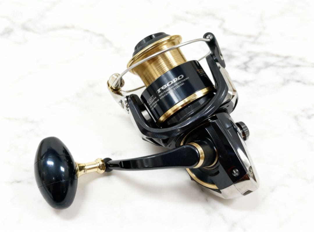 ダイワ 20 ソルティガ 18000-H SALTIGA 箱 ケース付