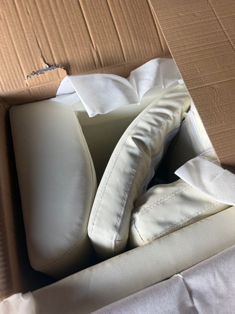 新品　レイアウト自由　フロアコーナーソファ　4点セット　ホワイトレザー調　こたつ