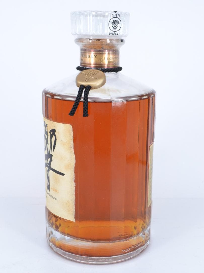 未開栓品 SUNTORY/サントリー響(裏ゴールドラベル)ウイスキー 700ml