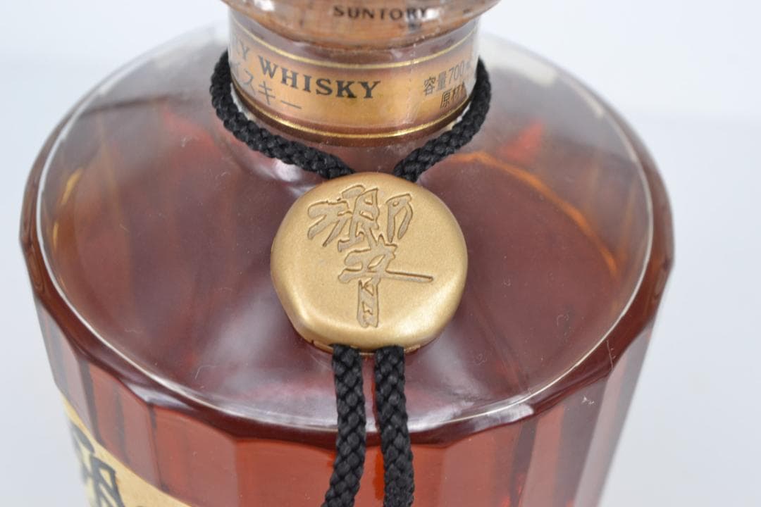 未開栓品 SUNTORY/サントリー響(裏ゴールドラベル)ウイスキー 700ml