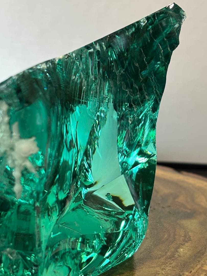 アンダラクリスタル　火山ガラス 744g エメラルドグリーン　クリストバライト