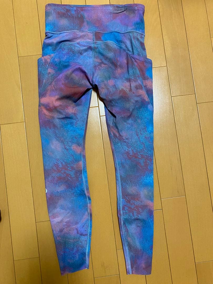 ルルレモンウェア ブルーピンク系　上下セット