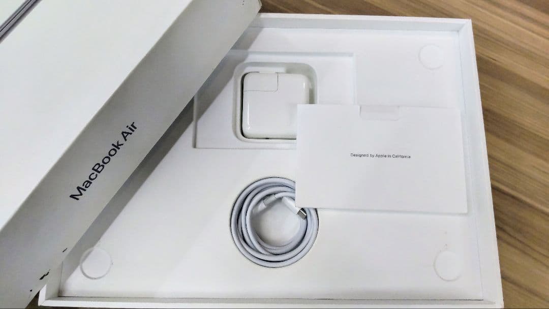 【美品】MacBookAir M1 8GB 256GB 2020 スペースグレー
